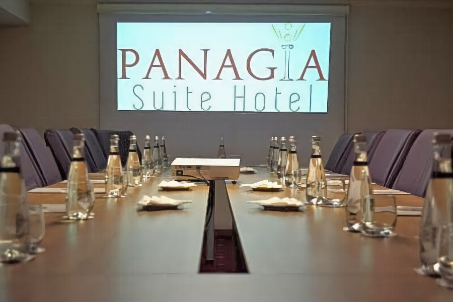 Panagia Suite Hotel