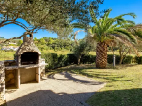 Mihaela 1 Hoteles en Palit