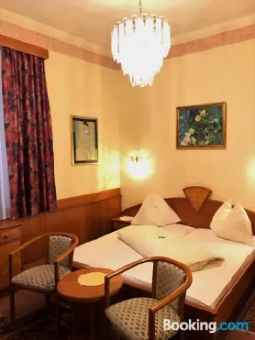 雷西瑟城市酒店