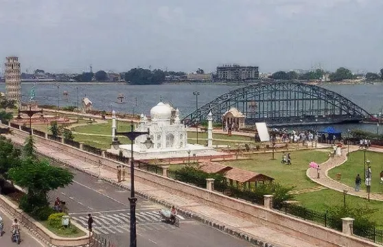 拉迪希卡宮酒店