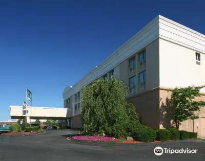 Red Lion Hotel Harrisburg Hershey Hotel in zona Clown Park