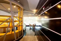 Borneo Royale Hotel - bar