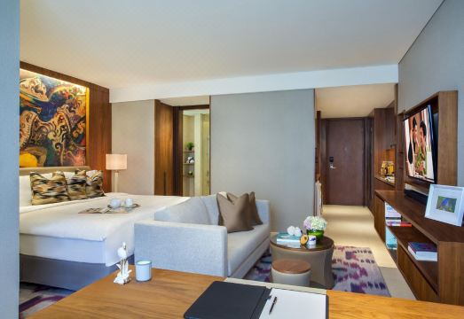 3. 에스콧 수디르만..