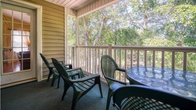 Public Areas #64C True Blue - 3 Br Home by RedAwning Photo