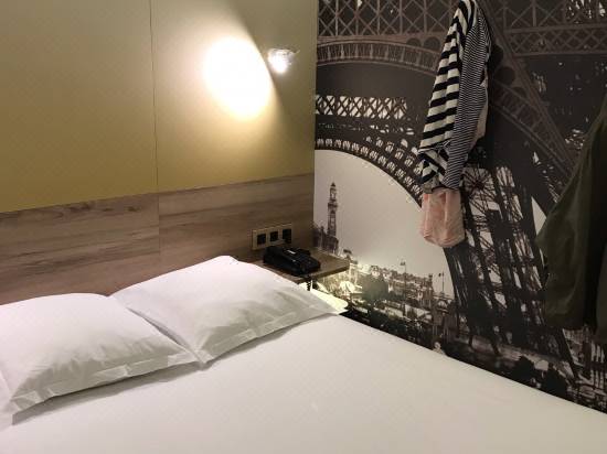 メディアン パリ ポルト ド ヴェルサイユ ホテル パリ 宿泊予約 安い料金プラン 口コミ 部屋写真 Trip Com