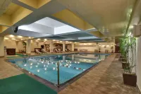 Pearl Continental Hotel, Karachi - Pools