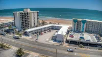 Beach House Inn with Pool & Beach Access ハリファックスハーバーマリーナ周辺のホテル