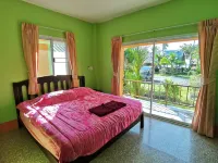 Somphoch Garden Hotel di Laem Ngop