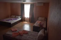 Dubrava Hotel Отели в г. 