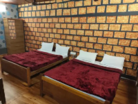 Green Hills Farm and Guest House