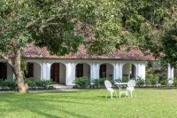 Adigars Manor Kandy - A Boutique Heritage Hotel Built in 1804 - Luxury