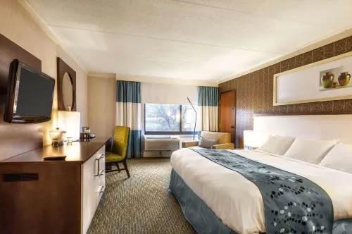 DoubleTree by Hilton Corning Downtown Hotels in Corning