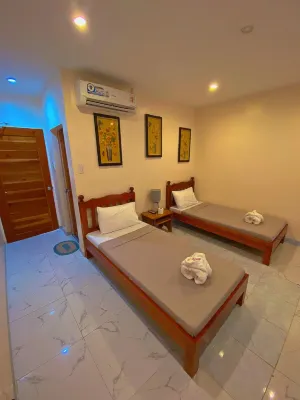 Elnora Delmar Travellers Inn Hotels near I Love Siquijor Signage