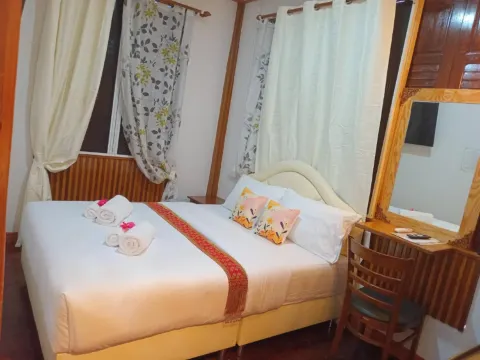 ห้องซูพีเรียร์ เตียงใหญ่ 1 เตียง