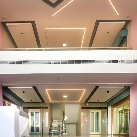Hotel VR Grand IN