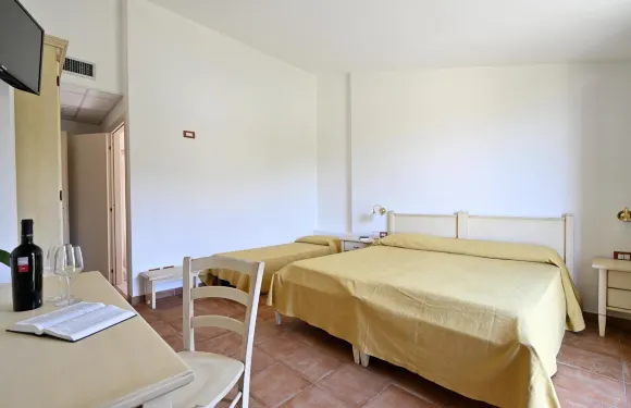 克萊爾馬裏酒店