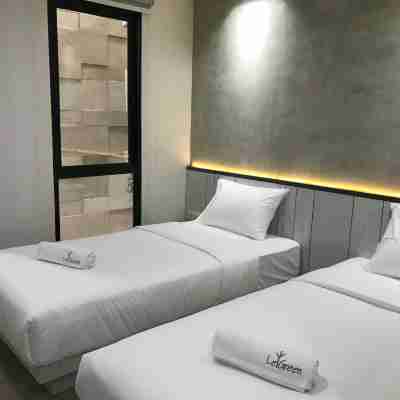 LeGreen Suite Semanggi Rooms
