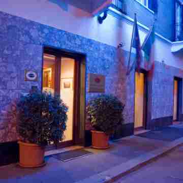 Hotel Lo Scudiero Hotel Exterior