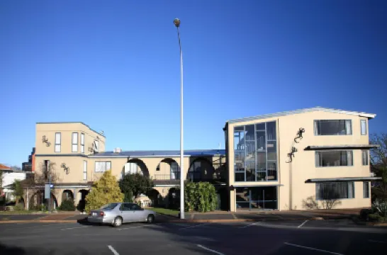 Ambassador Thermal Motel Hotels in 