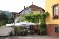 Zum Schwan Hotel – Restaurant Hotels in Ruppertsweiler