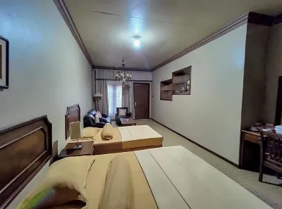 Hotel Indiana Syariah Mitra RedDoorz Hotels in Kasiau
