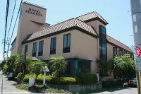 โรงแรมซีกัล - โรงแรมราคาถูก