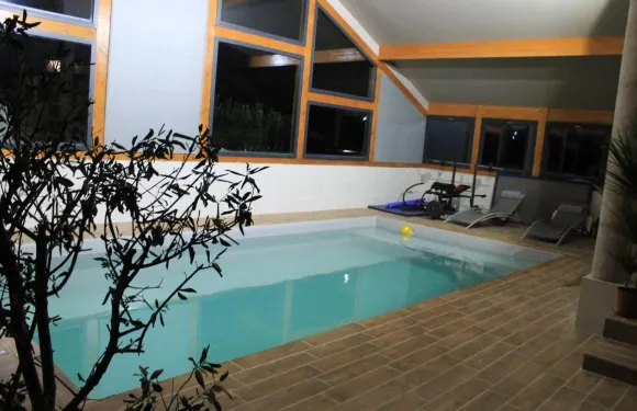 多邁尼樂思特比切住宿加早餐旅館