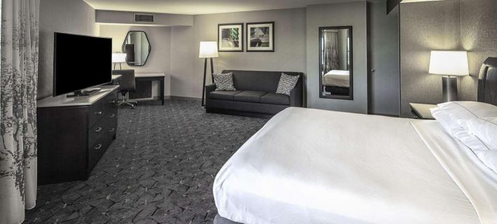 DoubleTree by Hilton Hotel Omaha Downtown Ξενοδοχεία στην πόλη Omaha