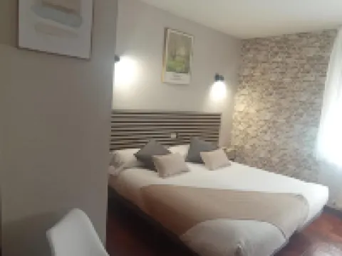 Puente Azud Hoteles en Avilés