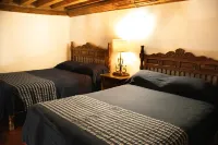 Hotel Los Escudos