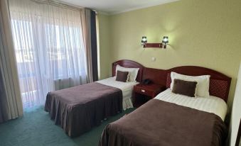 Bukhara Grand Hotel