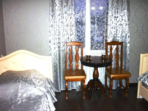 Uyut Hotel
