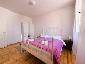 Zamaria Apartments