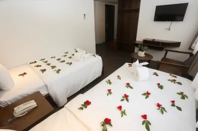 Yangon Win Hotel Отели в г. 