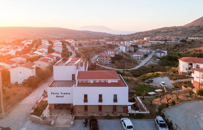 Porta Trakis Hotel