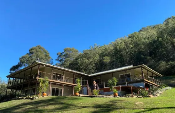 雅安達住宿加早餐旅館