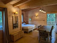 Les Cabanes Dans les Bois Logis Hôtel - 3-Star
