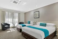 Central Caleula Motor Lodge Hotels in Orange