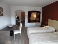 Hotel Trento Hotel in zona Torri del Vajolet