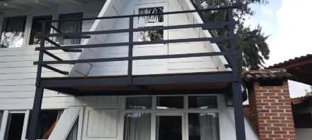 Hotel El Arco Отели рядом с достопримечательностью «Rancho El Reencuentro»