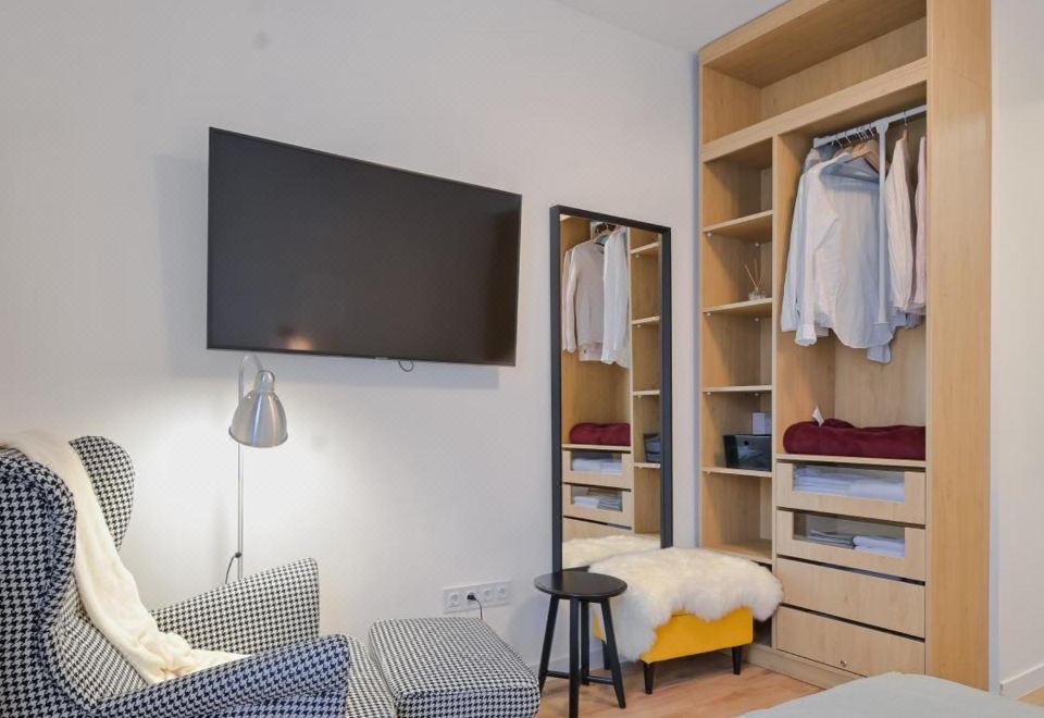 Cosy and Stylish Studio