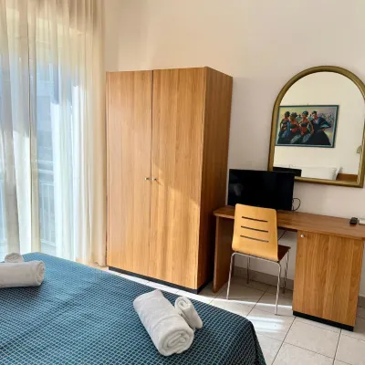 Hotel B&B Nizza Riccione Hotele w pobliżu Mojito Beach Riccione