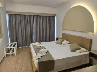 Penelope Beach Hotel Apts Các khách sạn ở Pernera