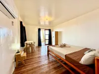 Playa Del Fuego Camiguin Beach Hostel and Resort فنادق في جزيرة كاميجوين