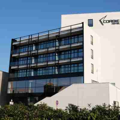 Corbie Lommel Ring Rooms
