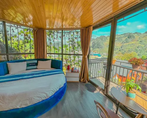 Plum Hillside Lodge by Sơn Tinh Hotel a Đồng Văn