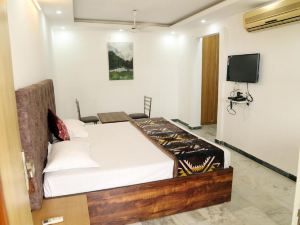 Shanti Residency