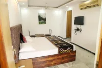 Shanti Residency  호텔