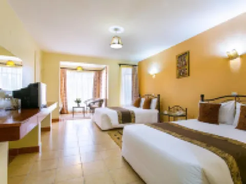 ルケニヤ ゲートウェイ アティ・リバーのホテル