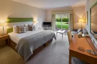 Cbh Donnington Valley Hotel